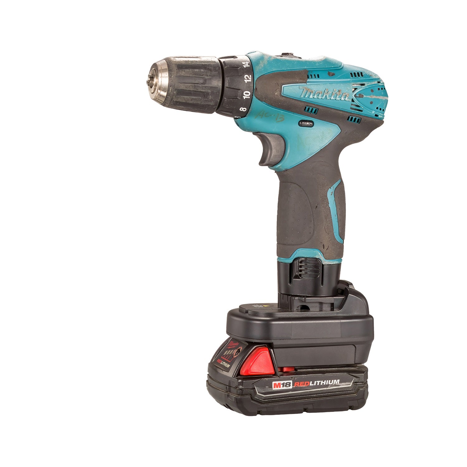 Milwaukee 18V to Makita 10.8V CXT (Post Style) Battery Adapter