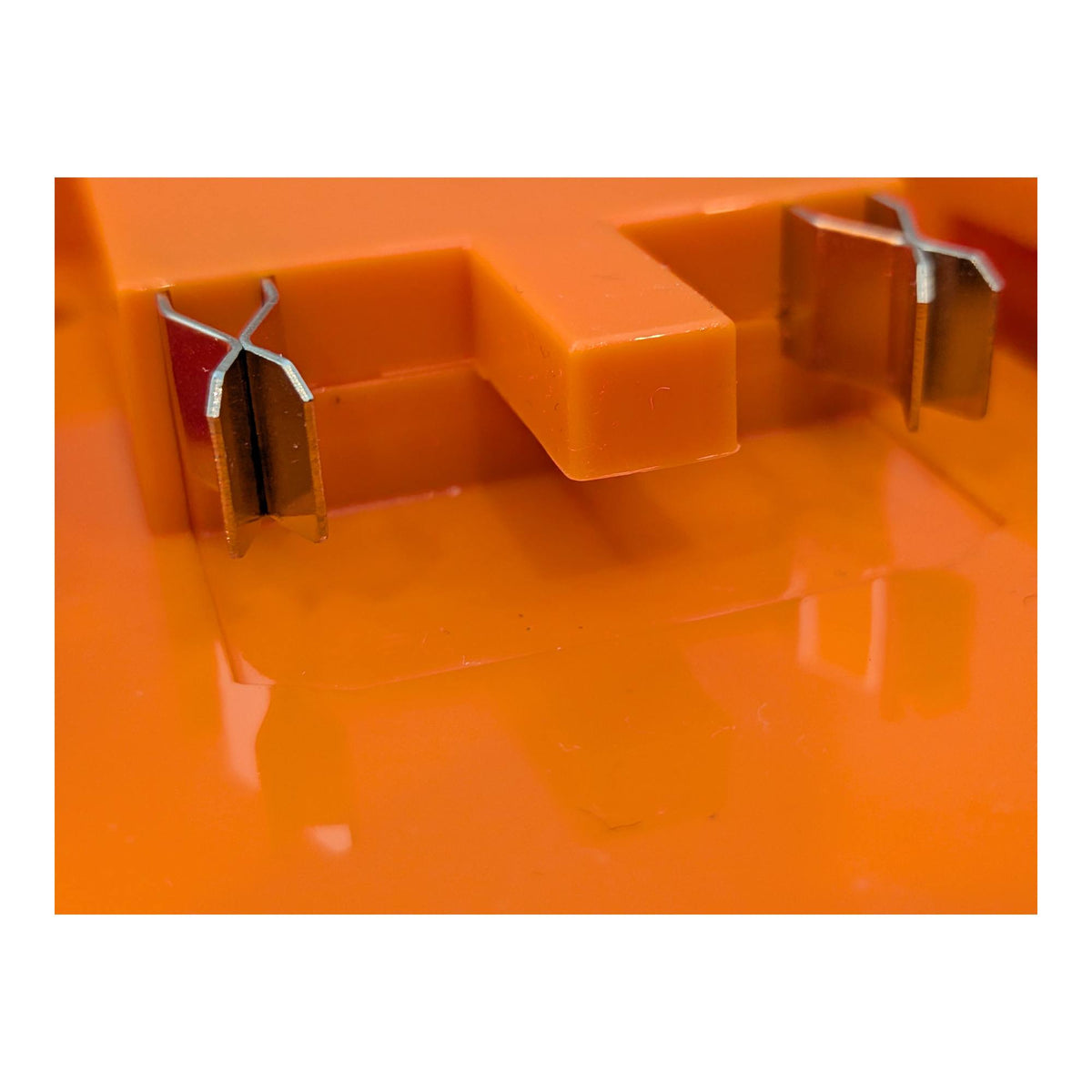 AEG 18V to Milwaukee 18V Battery Adapter